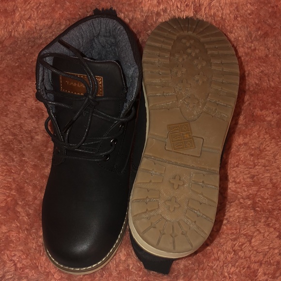 *BRAND NEW*  Black Tahari Kids Boots - Picture 5 of 5